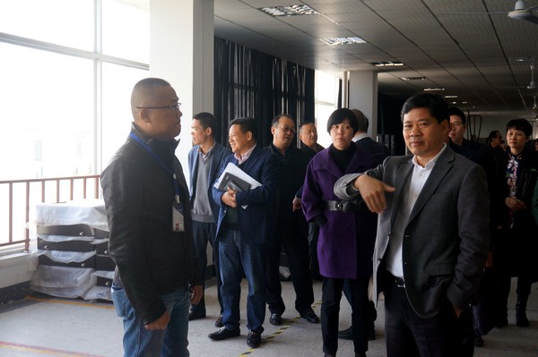 �격������(�й���)�ٷ���վ